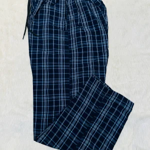 7.Check Trouser