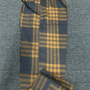 4.Check Trouser
